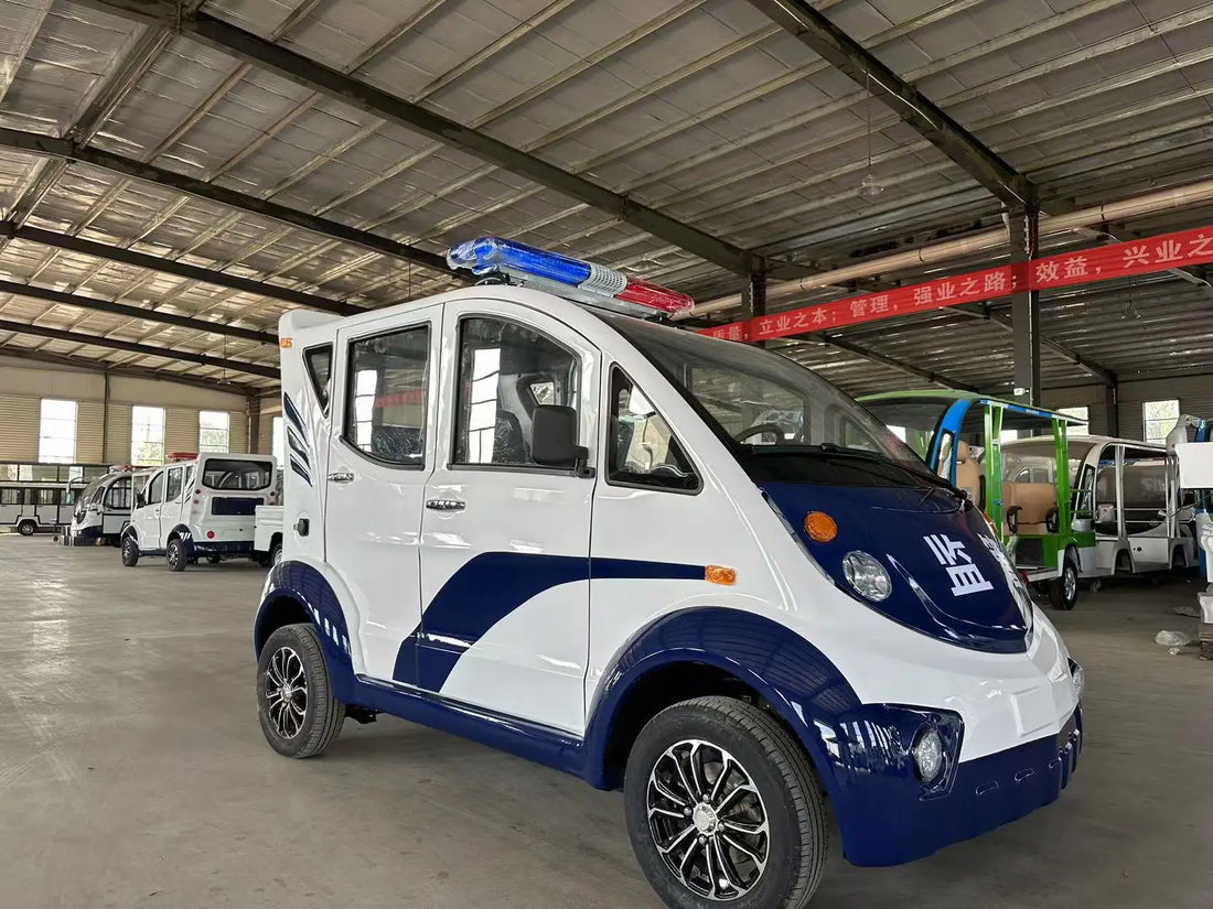 Electric Patrol Car 2+2 Seater Mini Four Wheel Battery Golf Cart Security Vehicle for Garden Zoo Ferry With Warning Light