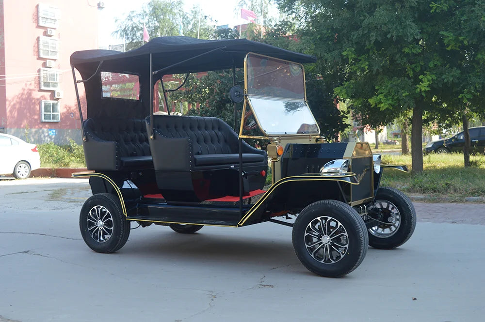 High Quality 5 Seater Electric Vintage Classic Sightseeing Car Lithium Battery 100-120km Range Spacious Interior for Resort
