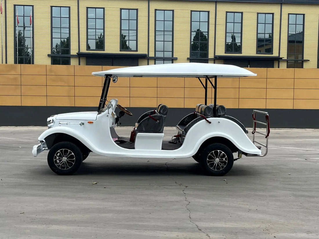 Miniature White 8 Seats Street Leagal Vintage Sightseeing Car for  Amusement Park  Supports OEM/ODM