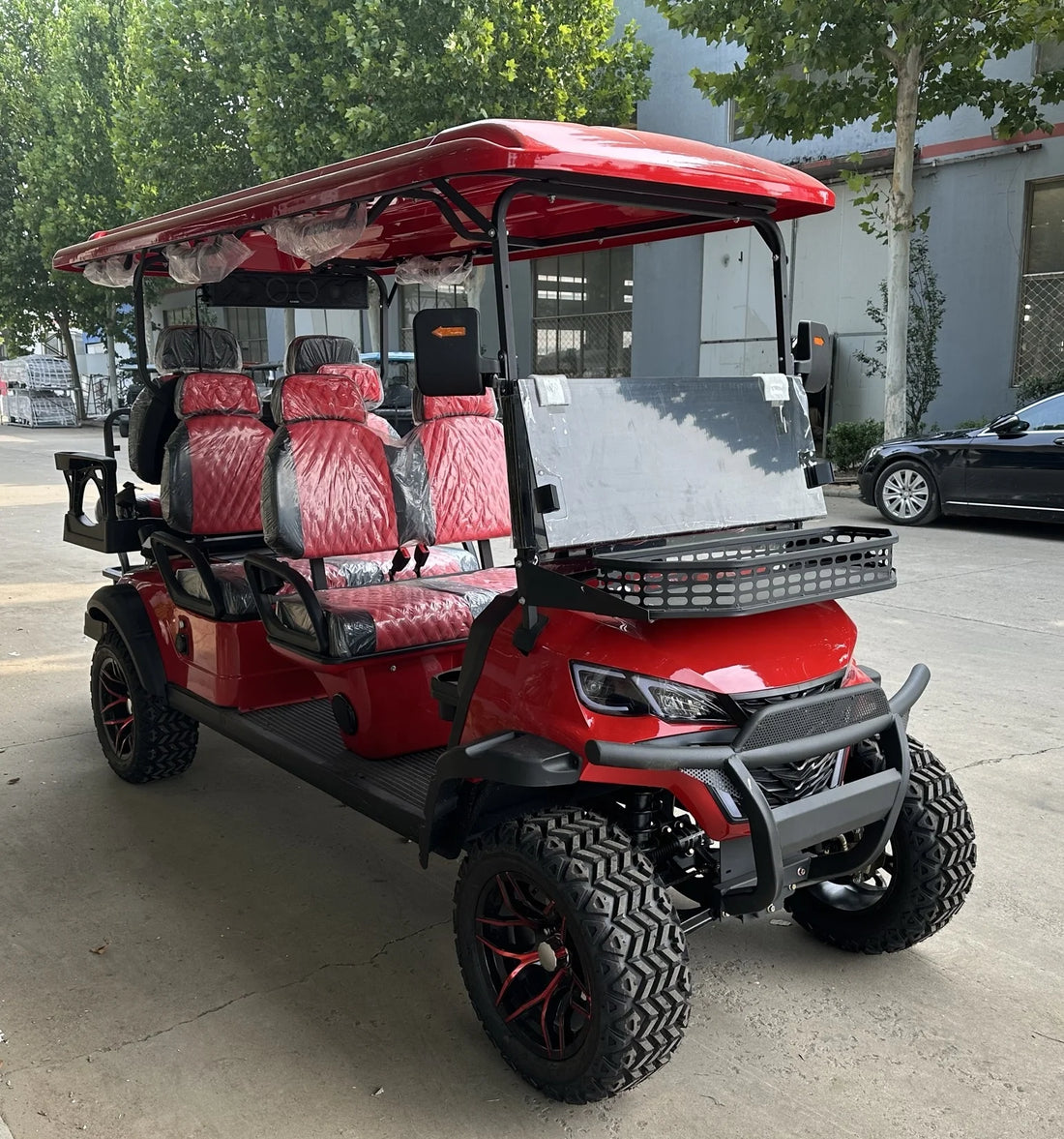 Yuexuan High Speed Mini Support Customization Powered Golf Car Electric 6 Seater Golf Cart Club